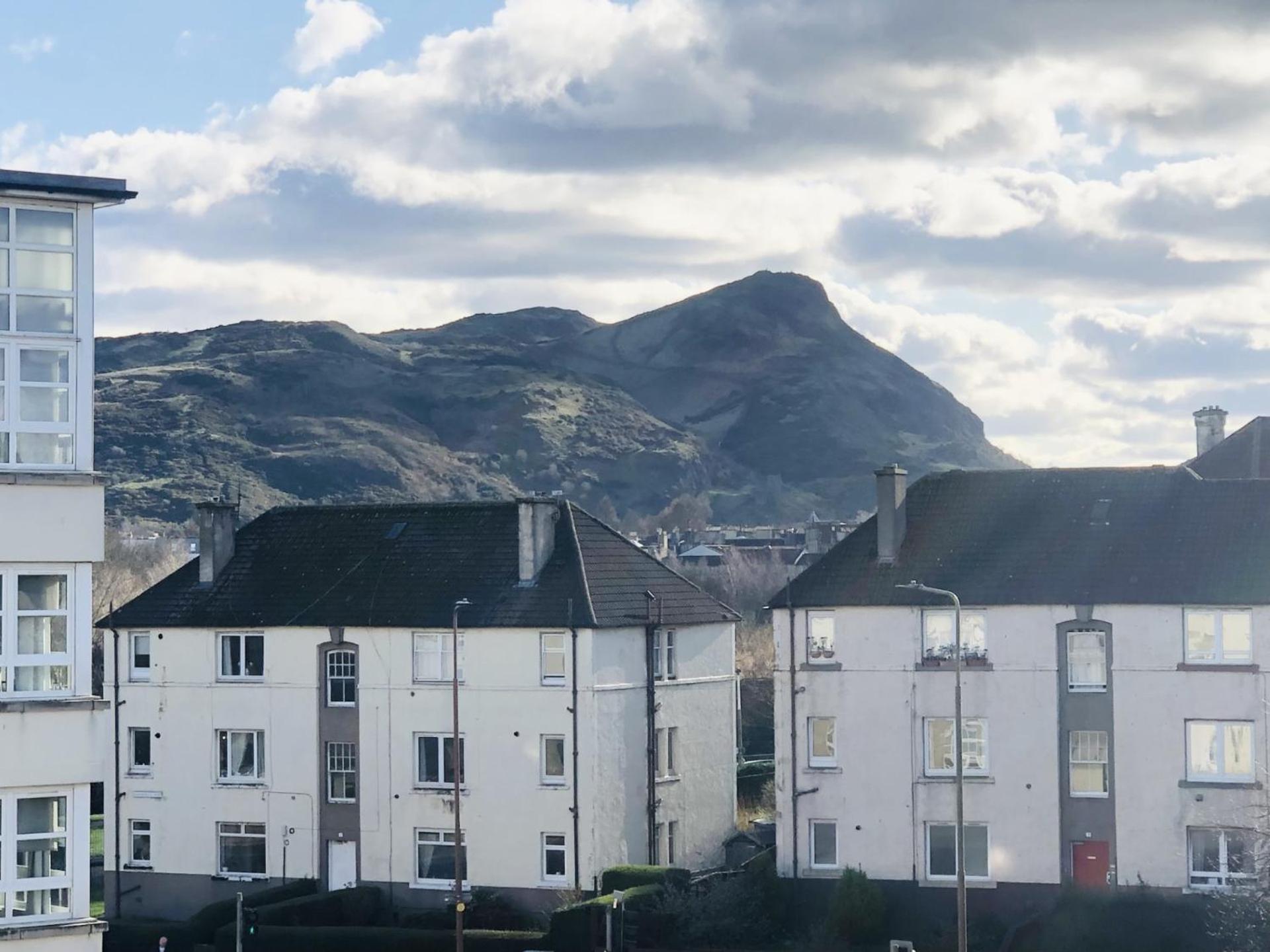 Spacious City Centre Flat Free Parking& Superfast Wifi EDI Exterior photo