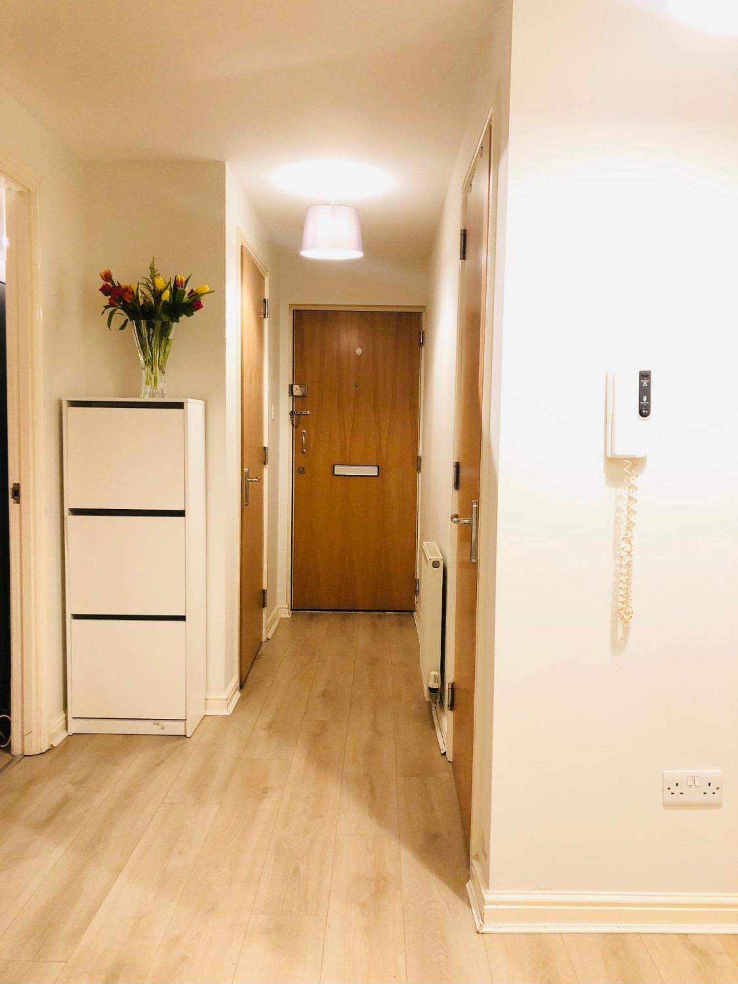 Spacious City Centre Flat Free Parking& Superfast Wifi EDI Exterior photo