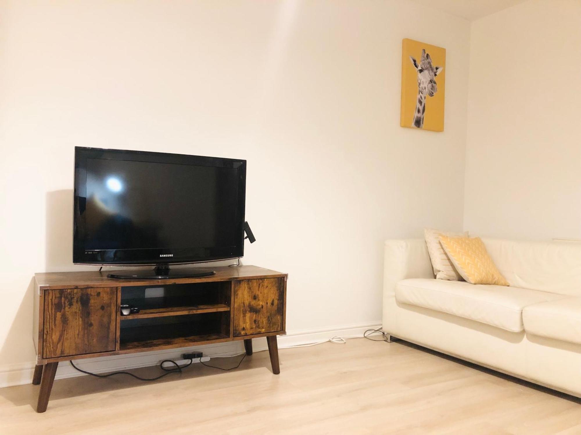 Spacious City Centre Flat Free Parking& Superfast Wifi EDI Exterior photo