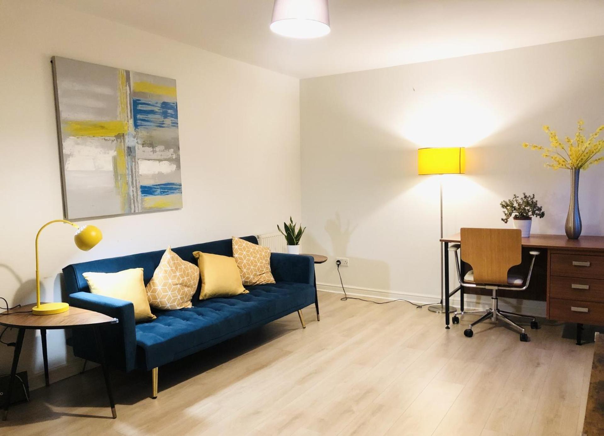 Spacious City Centre Flat Free Parking& Superfast Wifi EDI Exterior photo